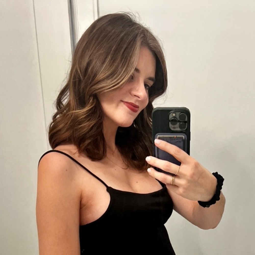 Meet your Posher, Julia